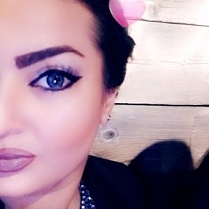 Meet your Posher, Nasim